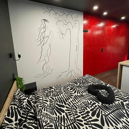 Jacuzzi Love Room Mulhouse Eksteriør billede